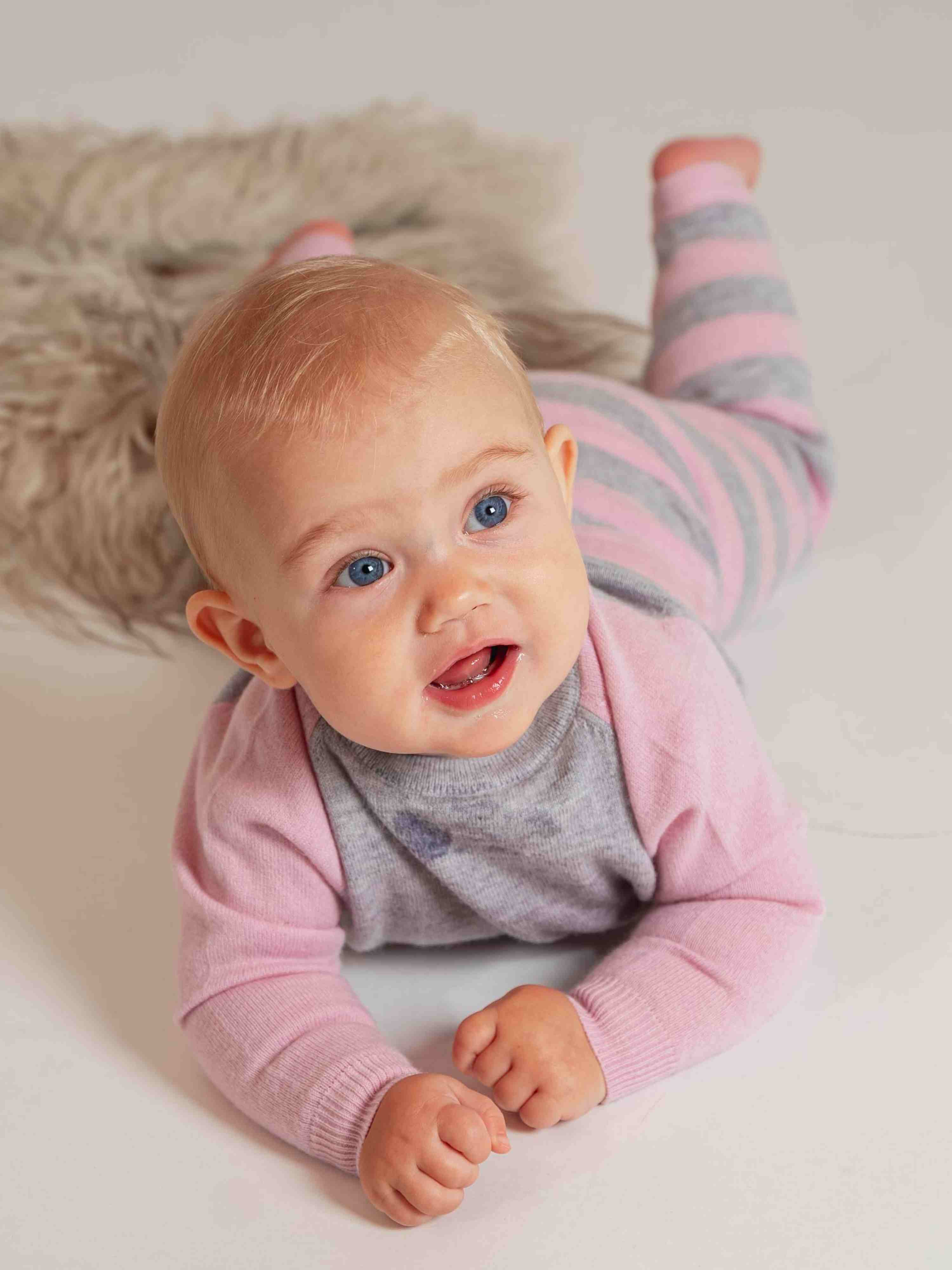 Herøy Sweater Light Pink