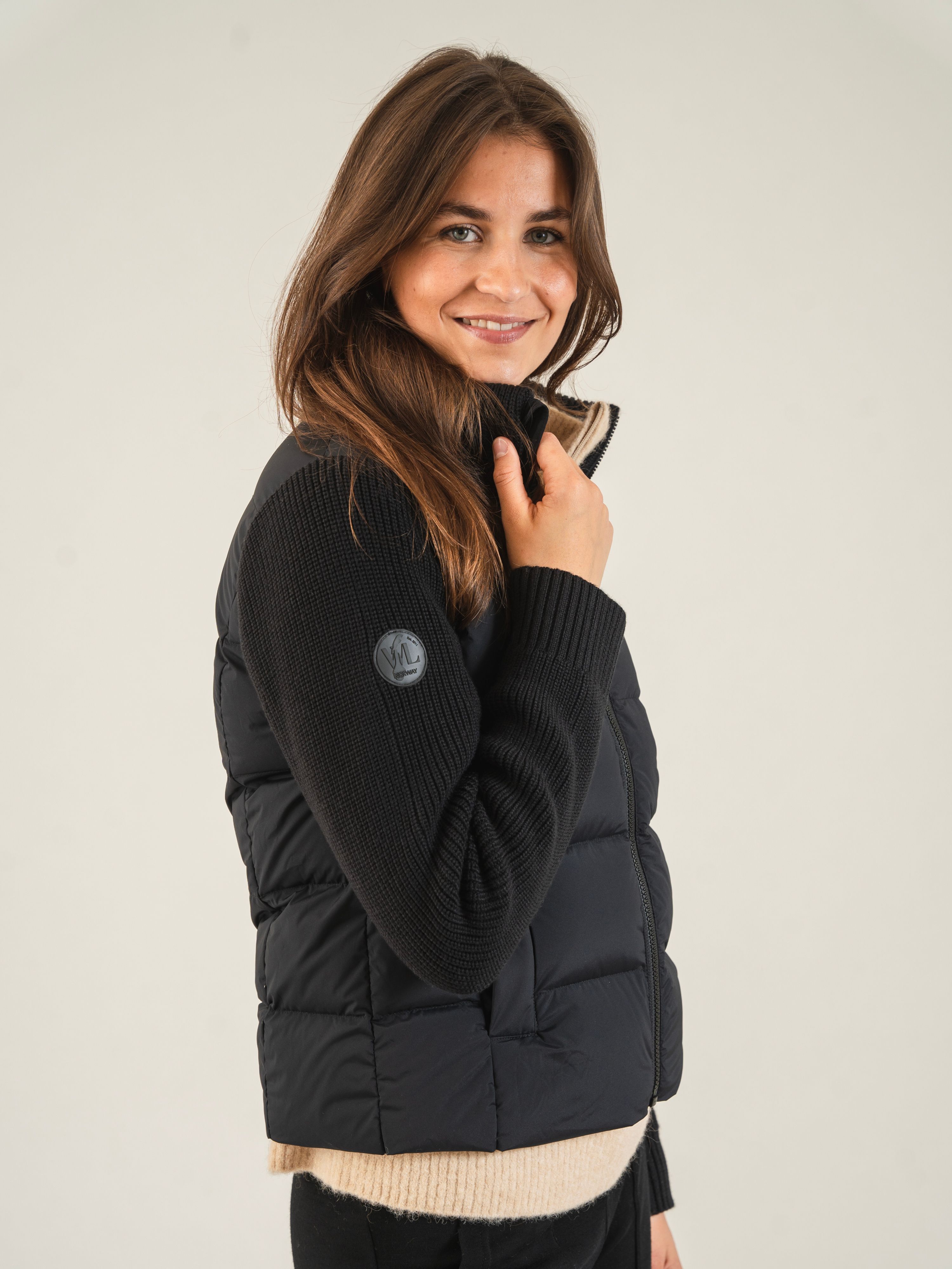 Snøfjellet Down Jacket Black